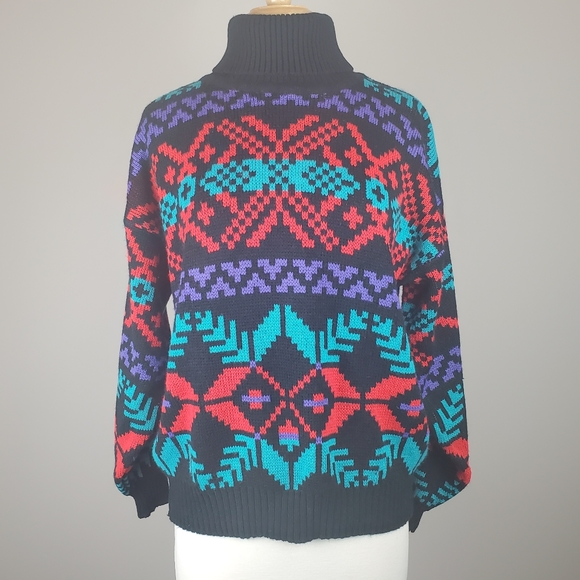 Susan Ess Sweaters - Vintage Susan Ess Turtle Neck Sweater